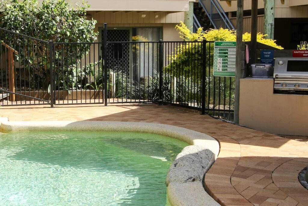 Gorgeous Studio + 100M To Beach + Pool Point Lookout Exteriör bild